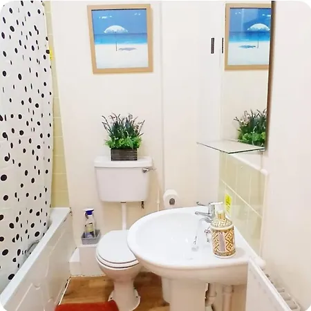 1 Bed Flat 